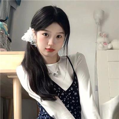 冯宝宝与张楚岚 在线观看